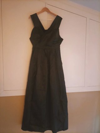 Vestido de fiesta largo raso