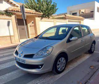 Renault Clio 2009