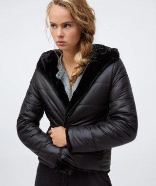 Chaqueta Reversible Oysho Negra