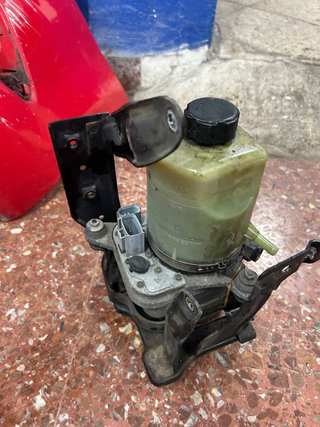 Bomba Dirección Asistida Ford Focus MK2