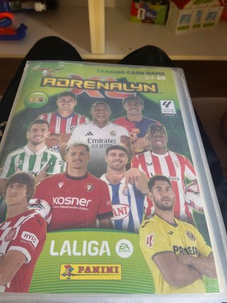 Álbum Adrenalyn XL 2024-25 Panini