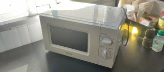 Microondas Bluesky 700W