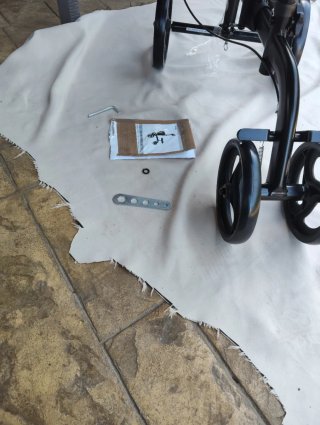 Deambulatore per ginocchio e caviglia
