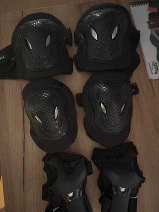 Set de Protecciones: Rodilleras, Coderas y Muñeque