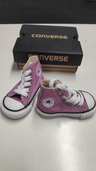 Zapatillas Converse Niña Rosa, talla 18