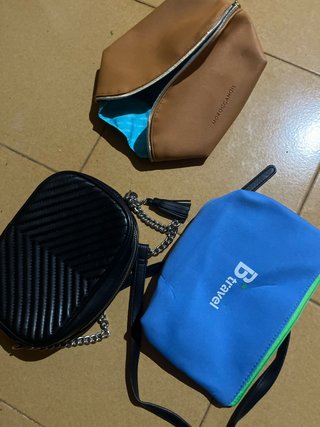 Lote de 3 Bolsos y Neceser