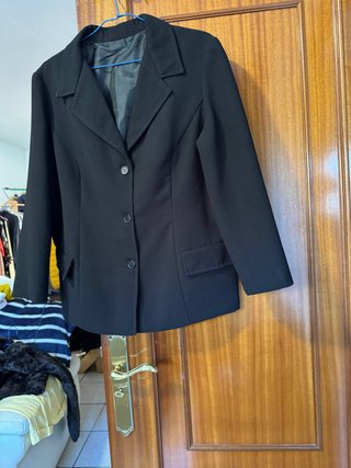 Blazer Negra Talla L