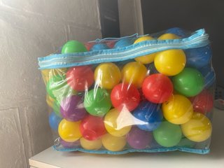 Lote de 125 Pelotas de Colores infantiles