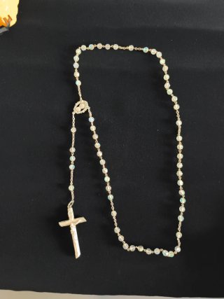 Rosario antiguo plata con sello y cristal de roca