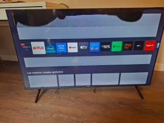 Televisor Hisense 50A6K, averiado