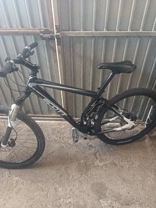 Bicicleta MTB Scott Genius MC 40