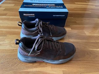 Bambas Skechers Impermeables Talla 41 como nuevas