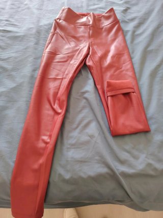 Pantalones de imitación cuero rojos