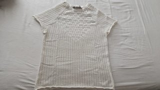 Camiseta de punto blanca