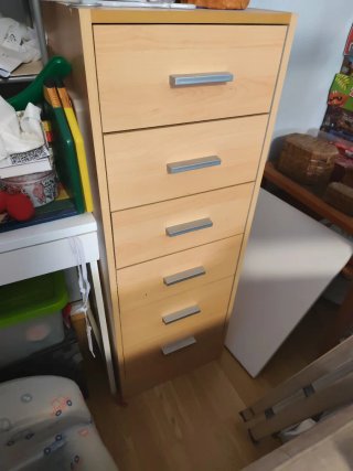 Cajonera de madera con 6 cajones