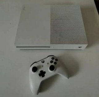 Consola Xbox One S Blanca