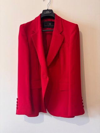 Traje Carolina Herrera Roja