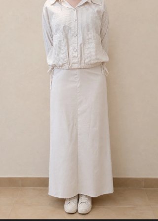 Conjunto de falda y camisa