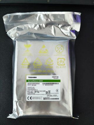 Disco Duro Toshiba Surveillance S300 2TB