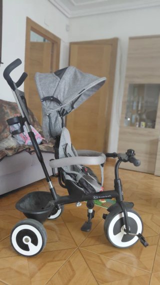 Triciclo Kinderkraft Gris