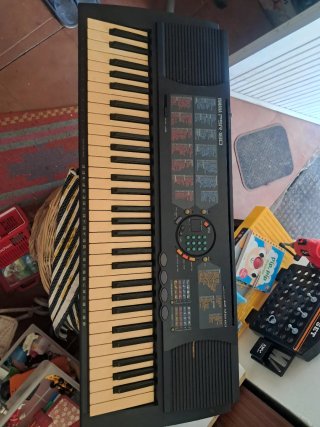 Teclado Yamaha PSR-180