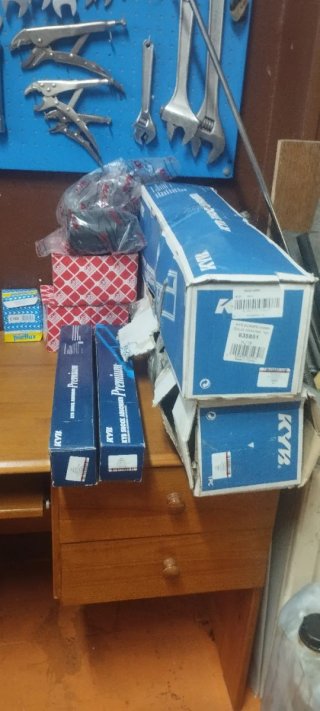 Kit de suspensión KYB para C25, J5 y Ducato