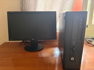 PC Sobremesa HP EliteDesk con Monitor LG