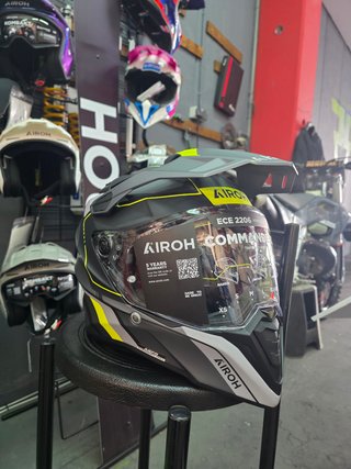 Casco Airoh Commander 2