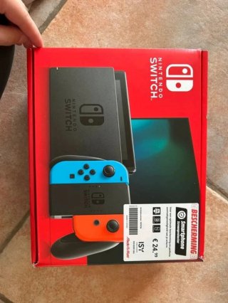 Nintendo Switch