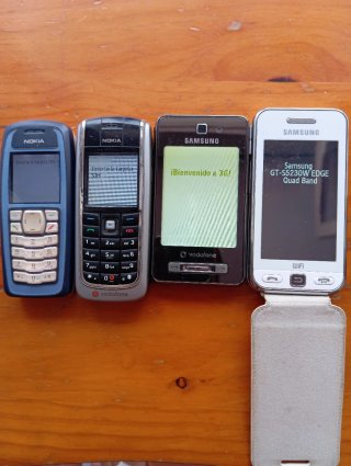 Lote de 4 Móviles Nokia y Samsung