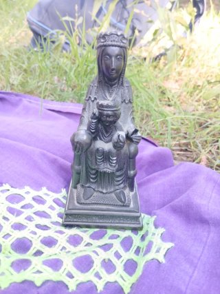 Figura Virgen de Montserrat