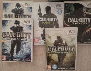 Lote 4 Giochi Call of Duty per Wii