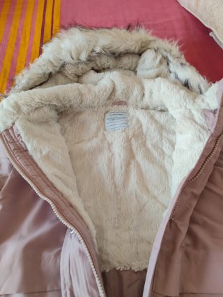 Chaqueta de niña rosa Primark 11-12