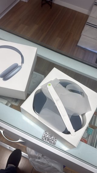 Apple AirPods Max