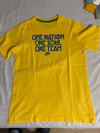 Camiseta Nike Amarilla