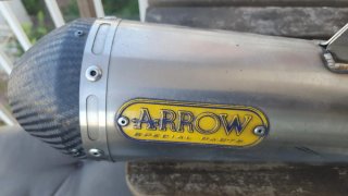 Tubo de escape Arrow especial parts para moto