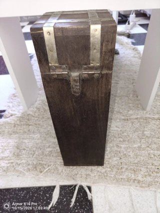 Caja antigua botellero de madera