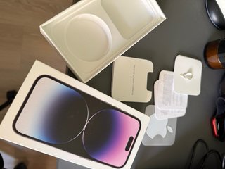 Scatola iPhone 14 Pro Viola