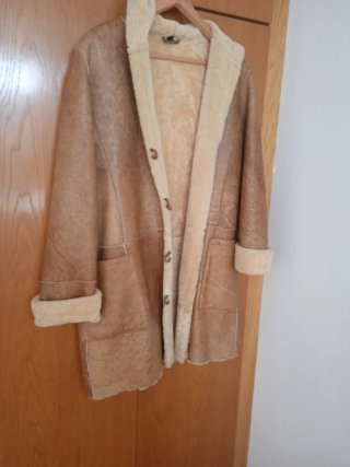 Chaqueta de piel vuelta