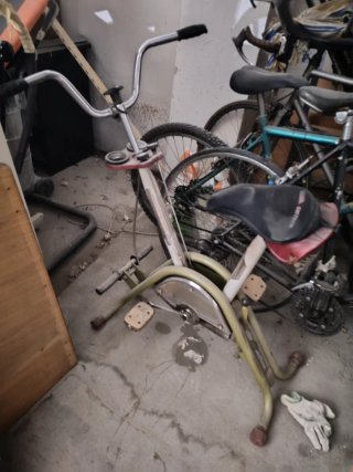 Bicicleta Estática Antigua