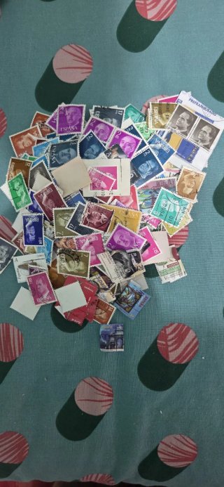 Collezione di 5000 francobolli spagnoli