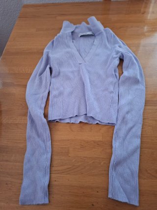 Camiseta de manga larga Bershka lila