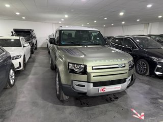 Land Rover Defender 2022 SE 90