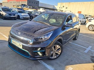 Kia e-Niro Emotion (Long Range) 150 kW (204 CV)