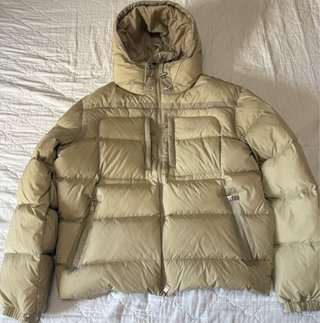 Chaqueta de plumas Moncler Beige