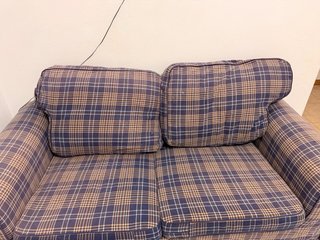Sofá de 2 plazas estampado
