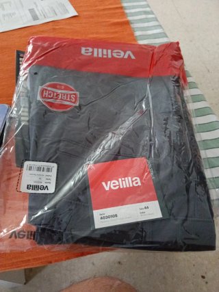 ‼️ 1 Pantalón‼️Marca Velilla Gris talla 44