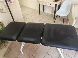 ✨ SE VENDE CAMILLA DE ESTÉTICA Y MASAJES ✨