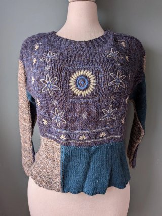 Jersey de punto con bordados