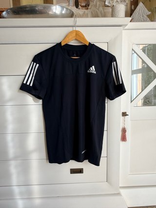 Camiseta de deporte Adidas negra talla S